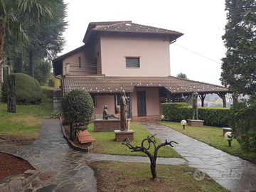 Villa con parco secolare