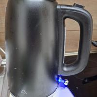 Bollitore Elettrico con Interno Inox – Funziona