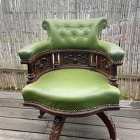 Antica sedia da scrittoio girevole