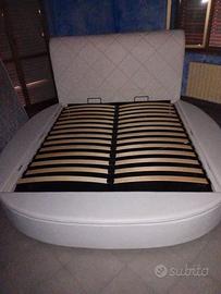 LETTO MATRIMONIALE CON CASSETTONE