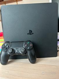 Playstation 4 usata