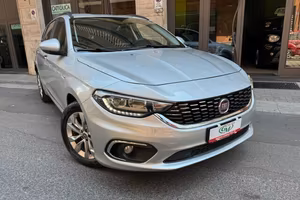 Fiat Tipo 1.3 Mjt 95 CV S&S SW Lounge