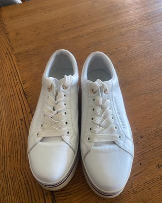 Scarpe Tommy Hilfiger