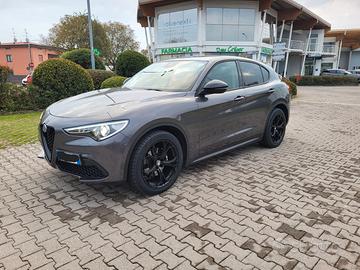 ALFA ROMEO Stelvio - 2021