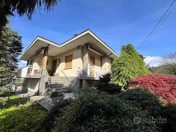 BIFAMILIARE A CASTELLAMONTE