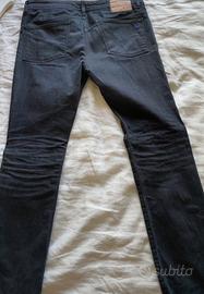 Pantaloni neri Volcom