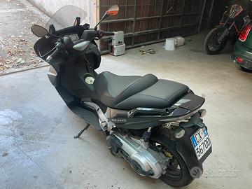 Gilera Nexus 500