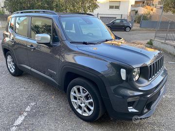 Jeep Renegade 1.6 diesel anno 6.2022 km 40.000