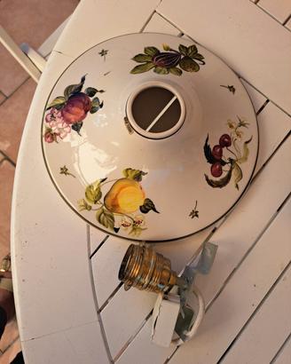 lampadario ceramica con dusegno frutta linea ferro