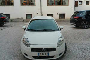 FIAT PUNTO 1.2 Benzina - Perfetta per Neopatent