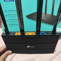 nuovissimo router mai usato 