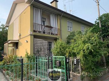 TRIESTE Loc. S.CROCE - App.to con ingresso indip