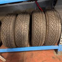 Cerchi e gomme kangoo 4x4