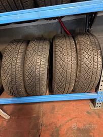 Cerchi e gomme kangoo 4x4