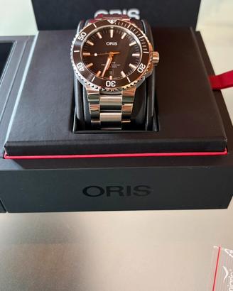 ORIS  Aquis date