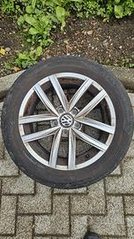 cerchi in lega 16" originali Volkswagen Golf
