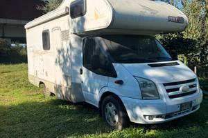 Camper Ford Transit katamarano