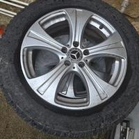 Cerchi completo mercedes 23560r18 gomme invernali