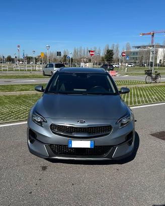 KIA XCEED 1.5 T-GDI 160 CV MHEV iMT HIGH TECH