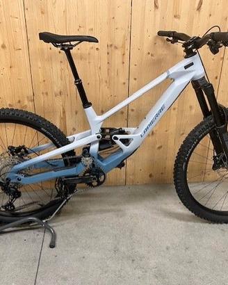SPICY Lapierre CF 6.9 ( 29' )  my 2025 tg  M