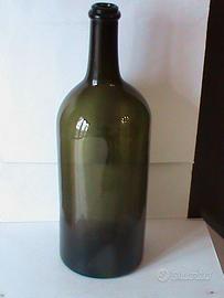 ANTICO BOTTIGLIONE IN VETRO SOFFIATO  VERDE SCURO