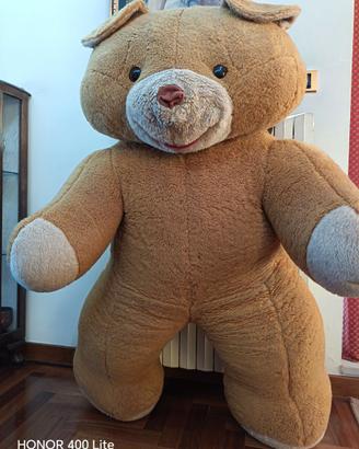 ORSACCHIOTTO GRANDE DI PELUCHE