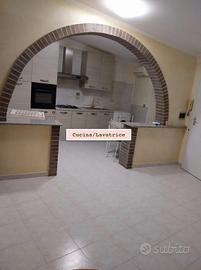 LABARO COLLi D'ORO MONOLOCALE ARREDATO