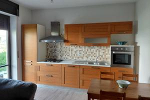 Trilocale ristrutturato Via Nazionale Torrette 213