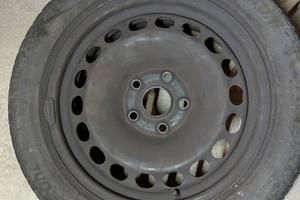 Cerchi in ferro skoda yeti 16" con gomme invernali
