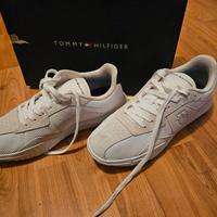 Tommy Hilfigher n.44 bianco