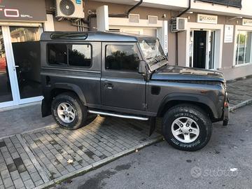 LAND ROVER DEFENDER  90 TD5