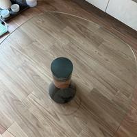 Tavolo tondo in vetro con base marmo