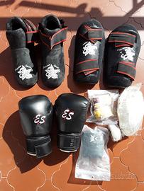 Guantoni e Protezioni kick boxing