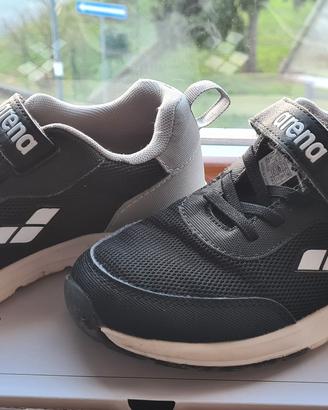 scarpa ginnastica arena nera 