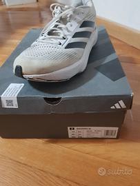 Scarpe Adidas n. 46 2/3