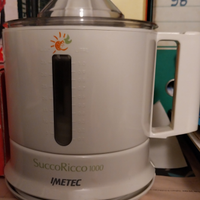 Spremiagrumi elettrico Imetec SuccoRicco 1000