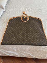 Porta abiti di lusso