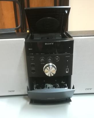 Lettore MP3, CD, musicassette e radio