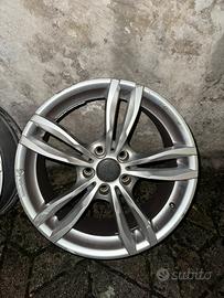 Cerchi da 18 M double-spoke