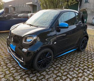 SMART ForTwo EQ ALLESTIMENTO BRABUS
