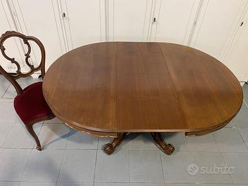 set di sei sedie e tavolo