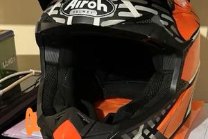 Casco motocross AIROH+occhiali O'NEAL 