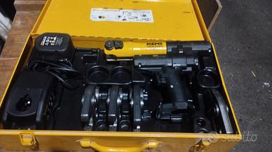 Pressatrice mini Rems