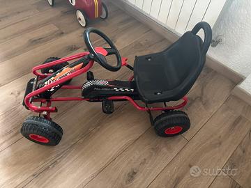 Go kart a pedali