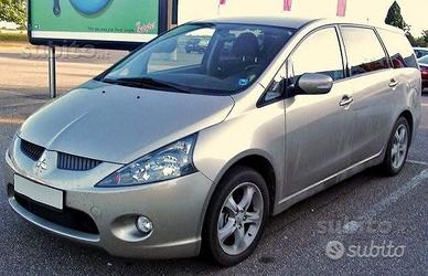 Parabrezza Mitsubishi Grandis (04 - 11)