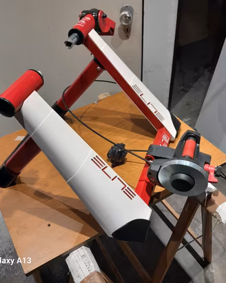 Rullo allenamento per bicicletta indoor