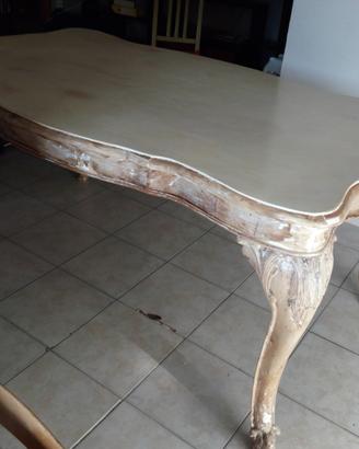 Tavolo stile chippendal