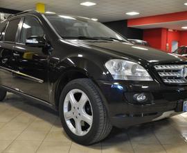 MERCEDES-BENZ ML 320 CDI Sport 4MATIC**NAVI/SENS