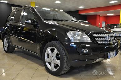 MERCEDES-BENZ ML 320 CDI Sport 4MATIC**NAVI/SENS