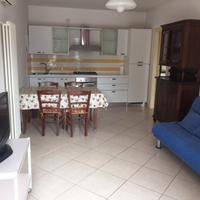 Trilocale piano terra a 50 mt dal mare rif. 31